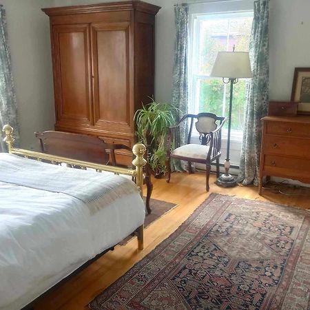 Napier House Apartment แคมป์เบลตัน ภายนอก รูปภาพ