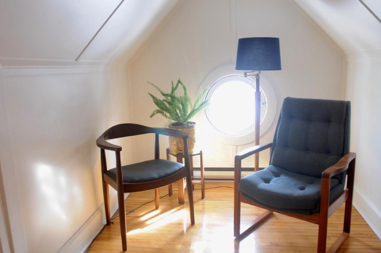 Napier House Apartment แคมป์เบลตัน ภายนอก รูปภาพ